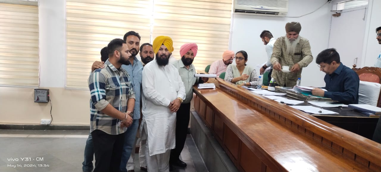 Nomination papers submitted by Jagminder Singh Swajpur as an independent candidate